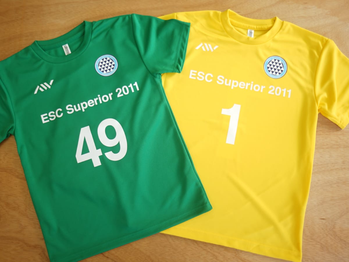 サッカーチーム ESC Superior様のオリジナルサッカー・フットサルユニフォーム制作実績